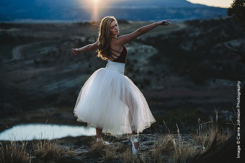 Shutter Magazine Inspirations | Best Senior Portraits | Image by Carrie Johnson Photography
