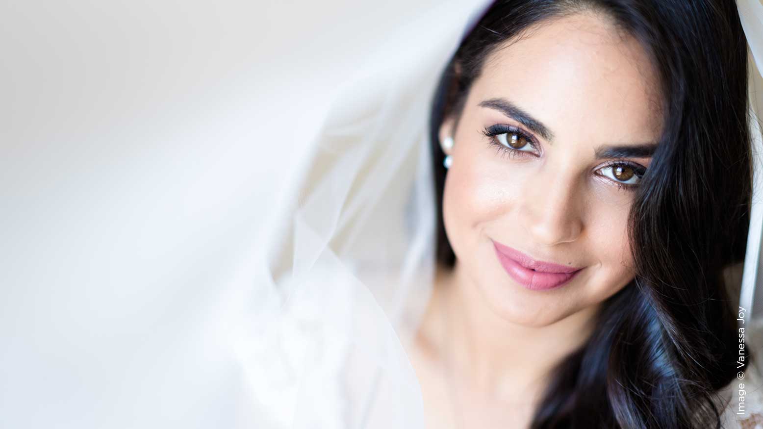 6 Ways to Make Your Bride Look Like a Total Knockout