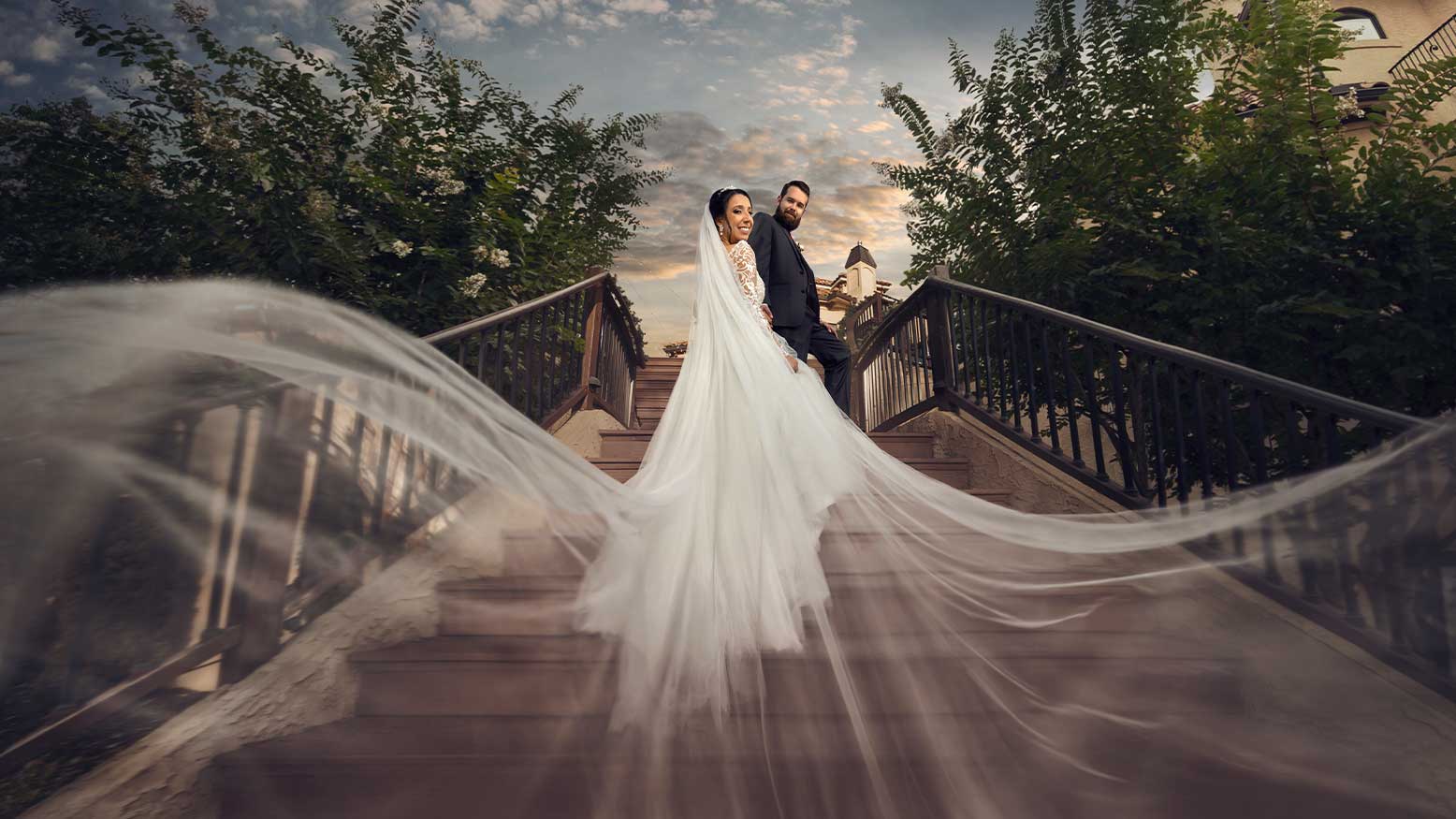 Read more about the article 4 Tips to Creating a Successful Wedding Photography Business