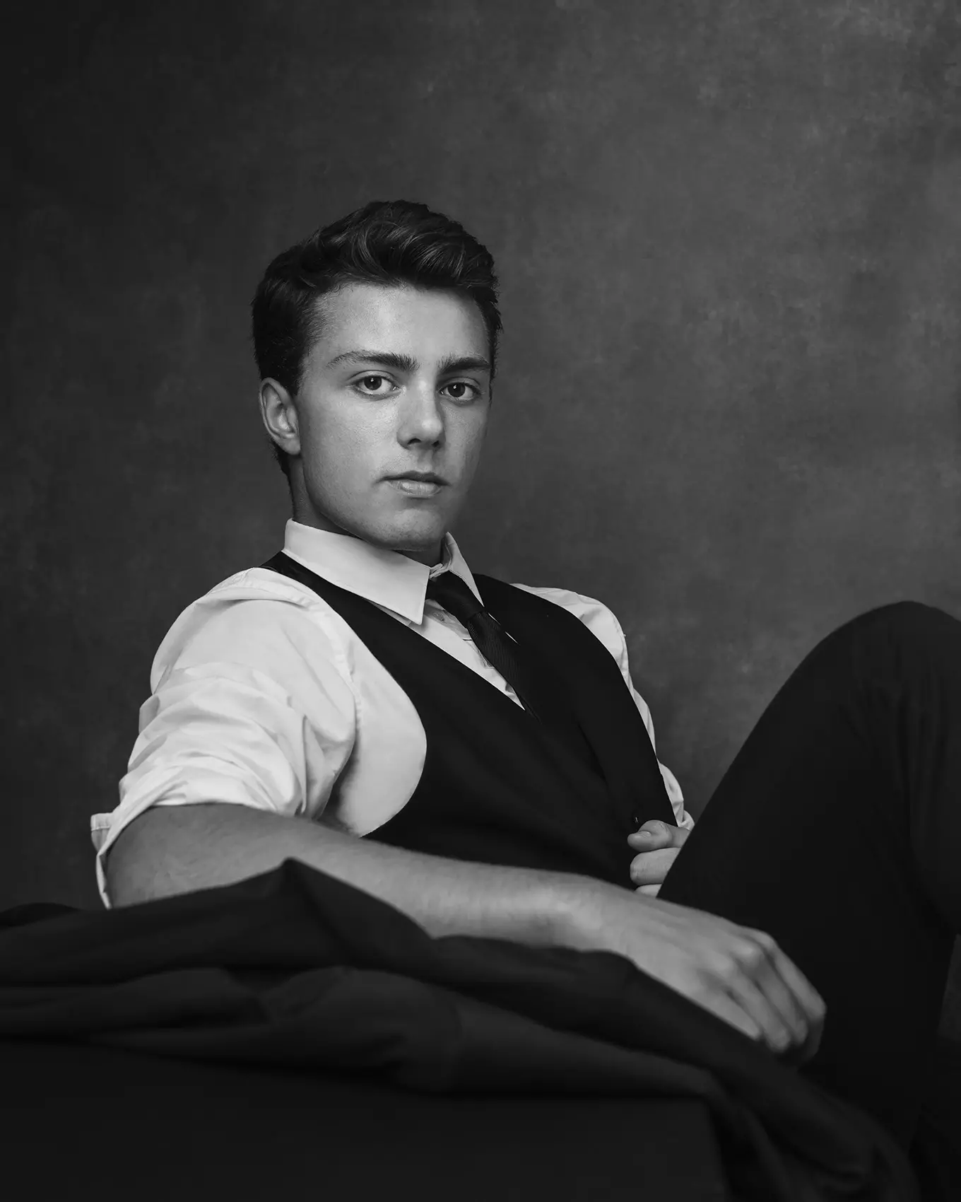 ©maundy mitchell 1 senior photography ideas for pictures